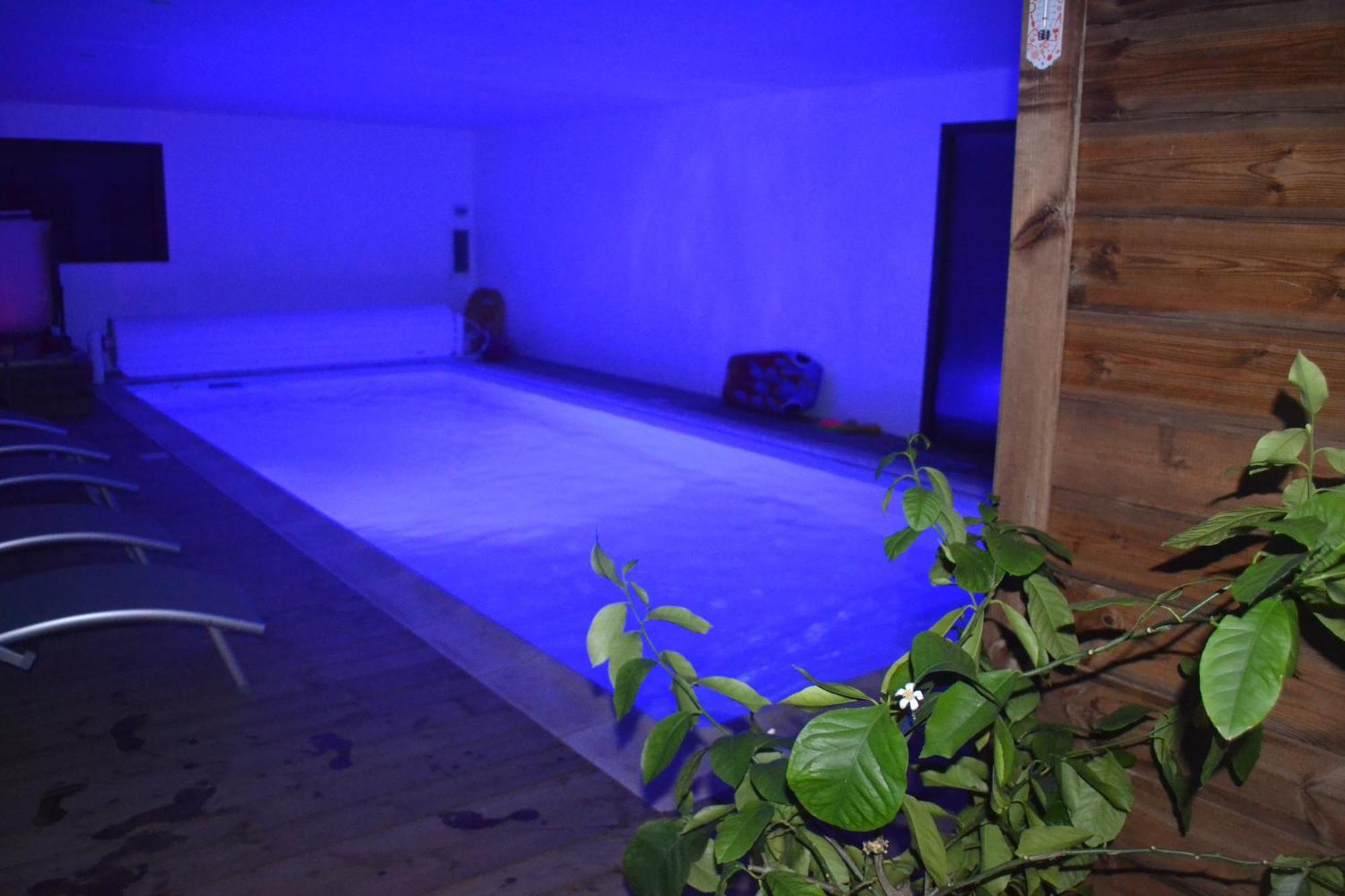 Piscine Interieure Privee Chauffee Toute L Annee Et Spa St Martin Saint-Martin-l'Hortier Kültér fotó
